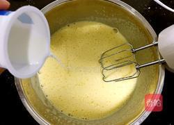 酸奶蔓越莓麦芬蛋糕的做法图解4