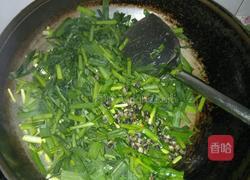 螺狮肉炒韭菜的做法图解4