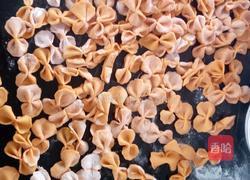 蝴蝶面的做法图解6