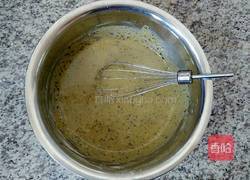 黑芝麻戚风蛋糕的做法图解8