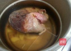 猪肚姜蛋汤的做法图解2