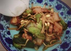 自创回锅肉 