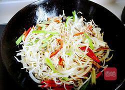 素炒面的做法图解2