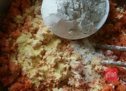 胡萝卜发糕的做法图解2