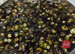 炒螺蛳的做法图解1