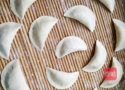 藕素馅盒子的做法图解3