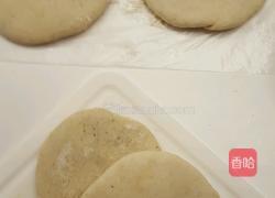 香酥黑芝麻馅饼的做法图解11