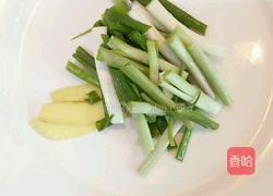 排骨炖莲藕的做法图解3