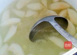 雪梨银耳莲子羹的做法图解4