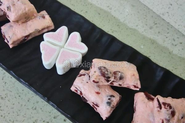 蔓越莓牛轧糖