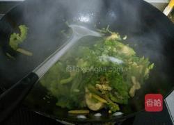 苦瓜炒肉片的做法图解9