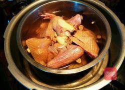 清蒸鸽子汤的做法图解2