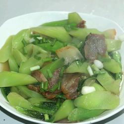 莴笋腊肉的做法[图]