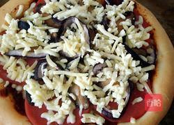 厚底蘑菇火腿披萨的做法图解11