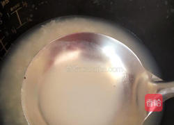 胡萝卜鸡蛋米汤羹（宝宝食谱）的做法图解6