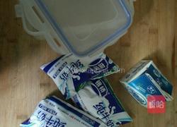 电饭煲老酸奶的做法图解1