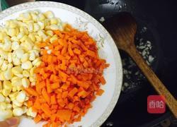 玉米胡萝卜肉末的做法图解6