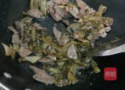 酸菜炒猪肝的做法图解7