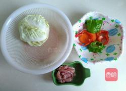 包菜炒肉丝的做法图解1