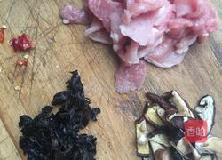 酸辣土豆粉的做法图解1