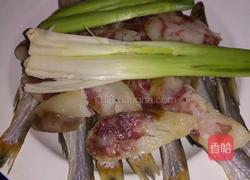 咸鱼蒸腊肠的做法图解5