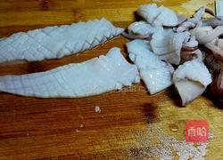 爆鱿盖浇的做法图解2