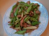 芹菜炒肉丝的做法[图]