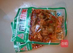 下饭菜炒肉丝的做法图解1