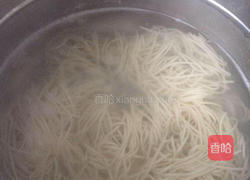 懒人版拌挂面的做法图解2