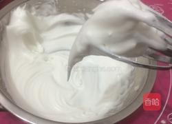 6寸心形戚风蛋糕的做法图解6