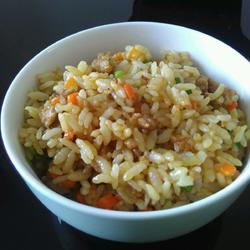 肉末彩蔬炒饭的做法[图]