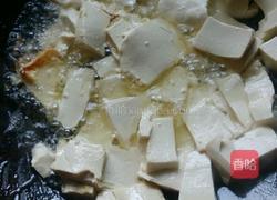 蒜苗炒豆腐的做法图解2