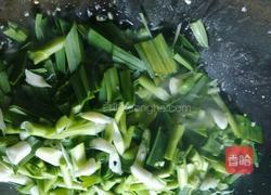 蒜苗炒豆腐的做法图解4