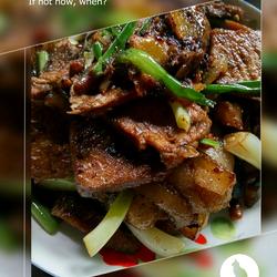 藠头回锅肉的做法[图]