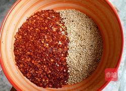 自制油辣子的做法图解1