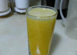 鲜榨苹果橙汁