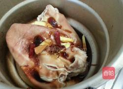 红烧猪耳朵的做法图解2