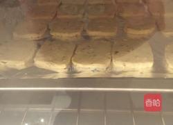 黄油杏仁曲奇?的做法图解3