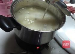 蜂蜜奶茶的做法图解4