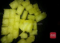 风梨炒饭的做法图解4