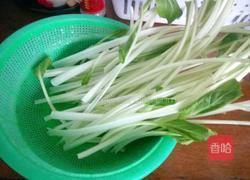 腌菜花炒肉的做法图解2