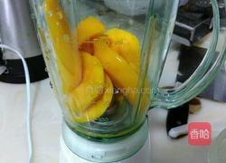 芒果酸奶的做法图解1