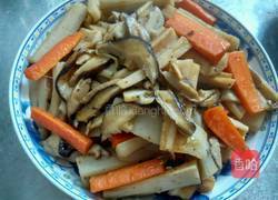 香菇炒莲藕的做法图解13