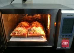 土司披萨（微波炉版）的做法图解9