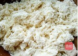 西葫芦鸡蛋水饺的做法图解1