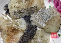 香煎银鳕鱼的做法图解2