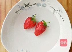 草莓🍓和老酸奶的故事的做法图解3