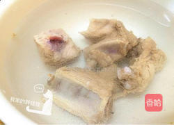 春笋烧排骨的做法图解2