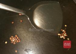 泡椒凤爪的做法图解2