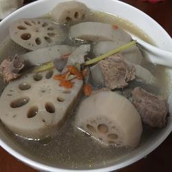 莲藕排骨汤的做法[图]